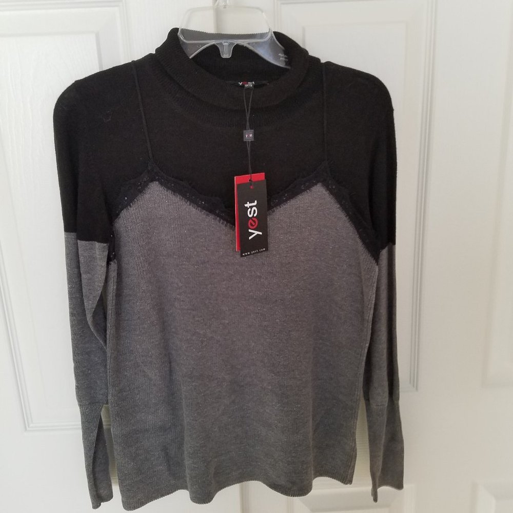 Yest Ladies 6 TurtleNeck Layered Sweater NWT